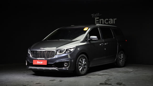 2017 KIA Carnival