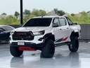2021 TOYOTA Hilux