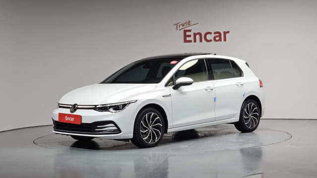 2023 VOLKSWAGEN Golf