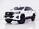2019 TOYOTA Hilux
