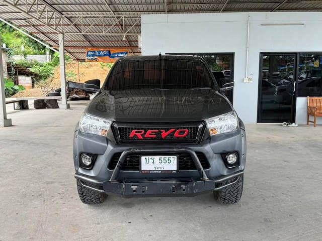 2020 TOYOTA Hilux