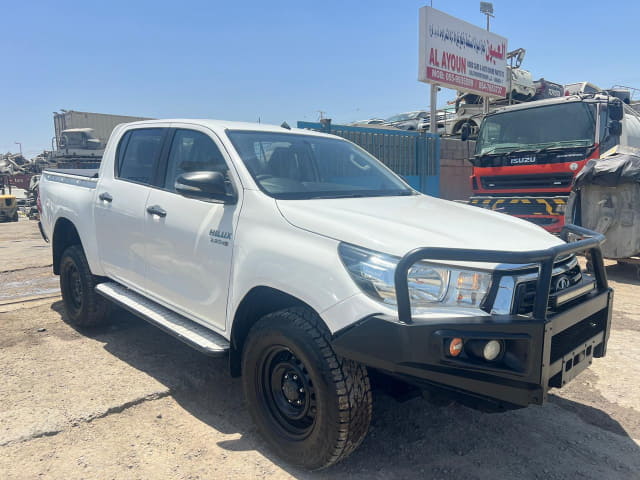2018 TOYOTA Hilux