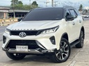 2021 TOYOTA Fortuner