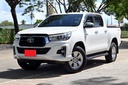 2019 TOYOTA Hilux