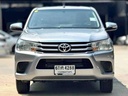 2017 TOYOTA Hilux