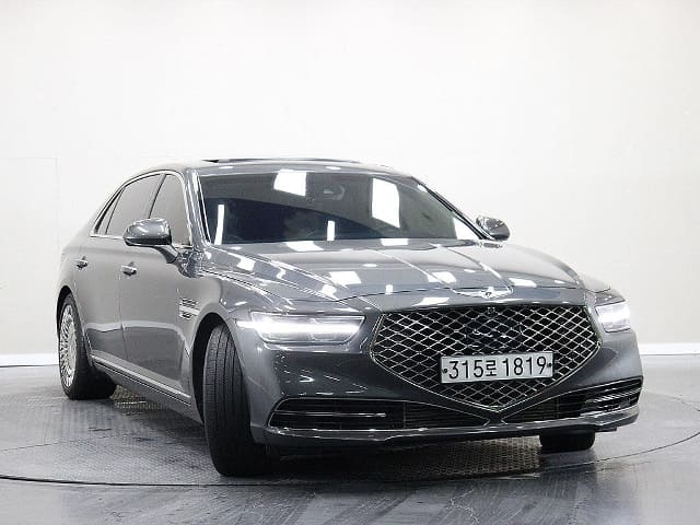 2019 Genesis G90