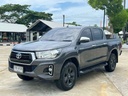 2019 TOYOTA Hilux