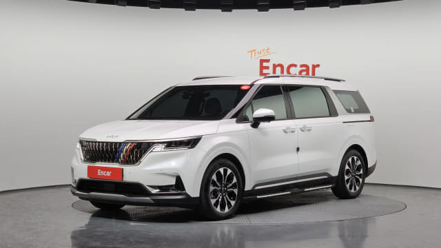 2023 KIA Carnival