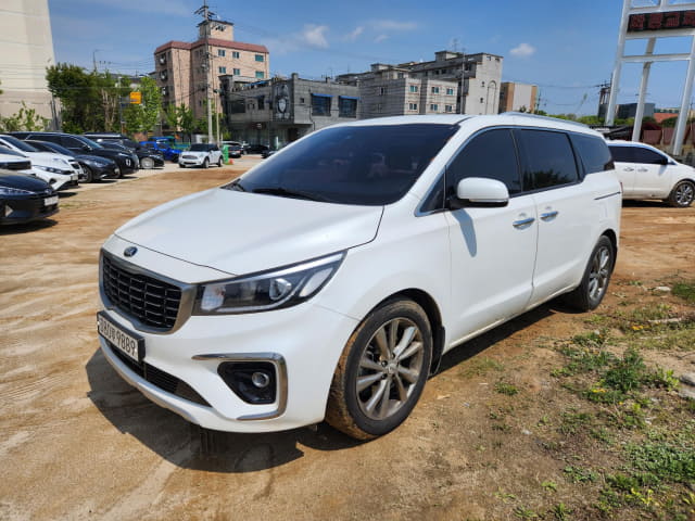 2020 KIA Carnival