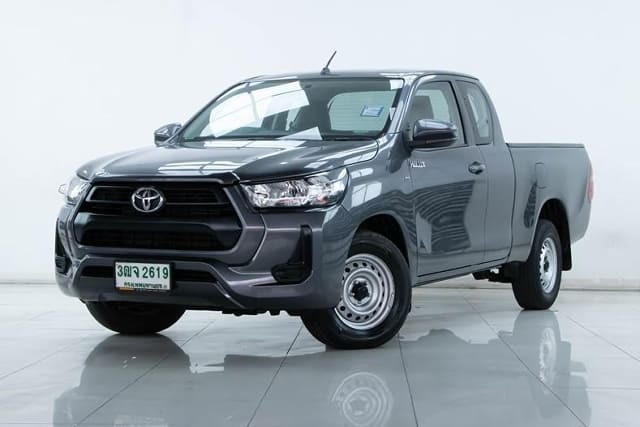 2021 TOYOTA Hilux