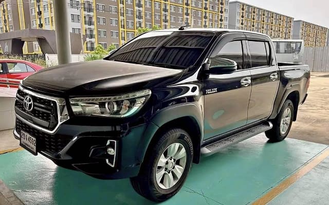 2018 TOYOTA Hilux