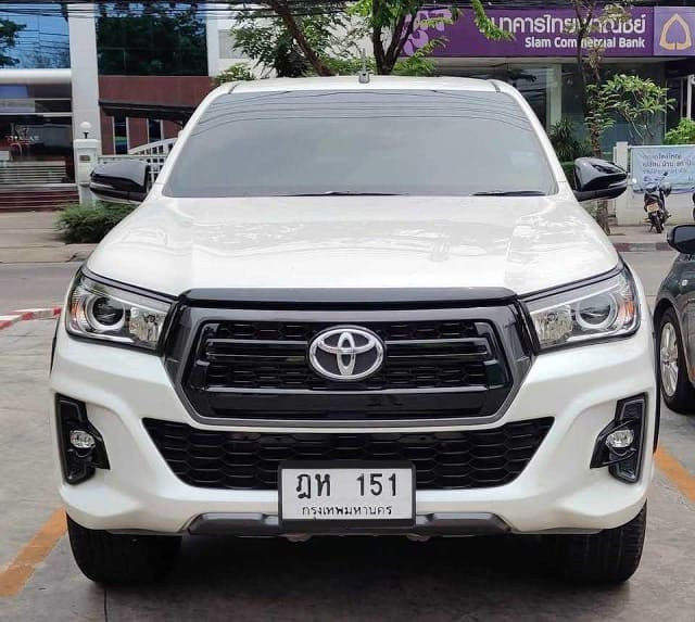 2018 TOYOTA Hilux