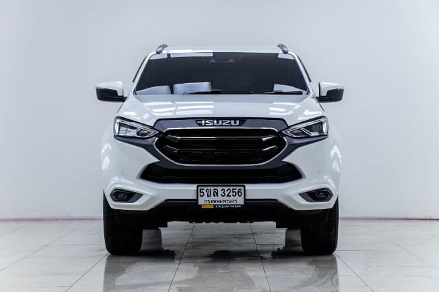 2023 ISUZU MU