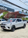 2017 TOYOTA Hilux
