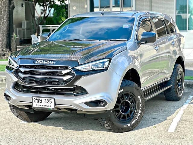 2021 ISUZU MU