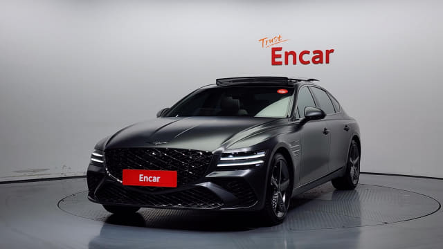 2025 Genesis G80
