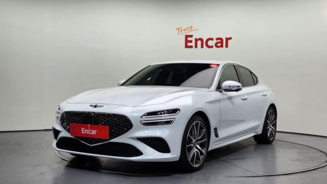 2023 Genesis G70