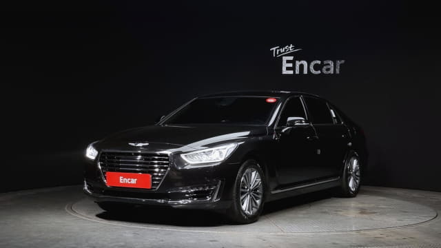 2018 Genesis EQ900