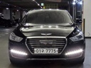 2017 Genesis EQ900