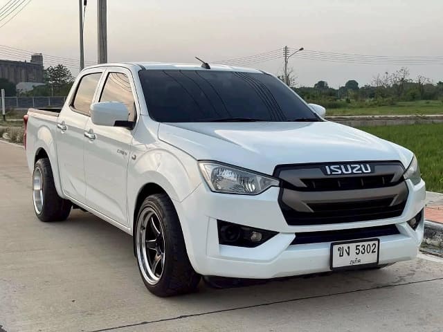 2020 ISUZU D-Max