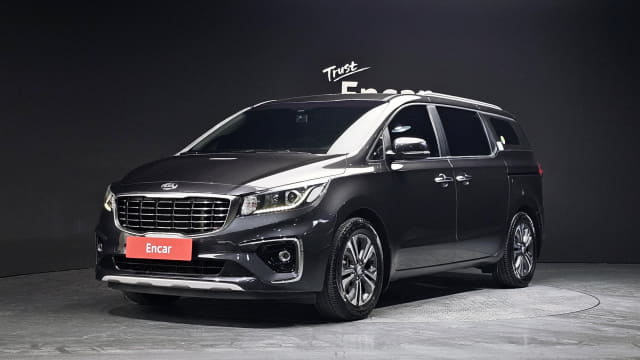 2020 KIA Carnival