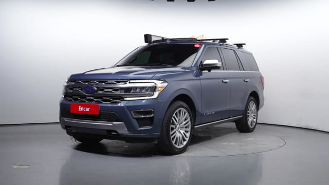 2023 FORD Expedition