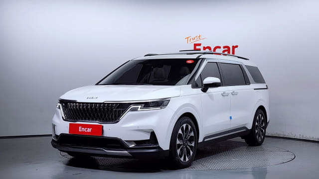 2023 KIA Carnival