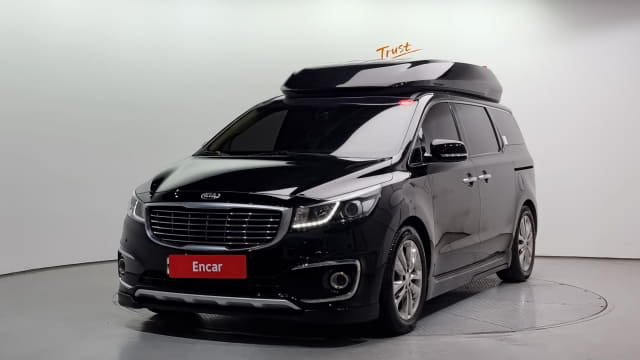 2017 KIA Carnival