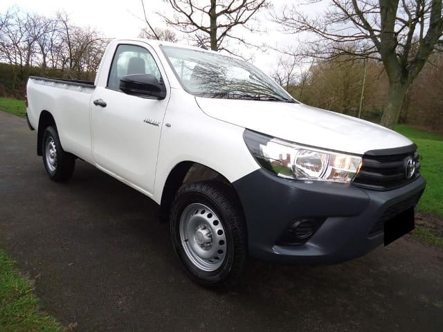 2018 TOYOTA Hilux