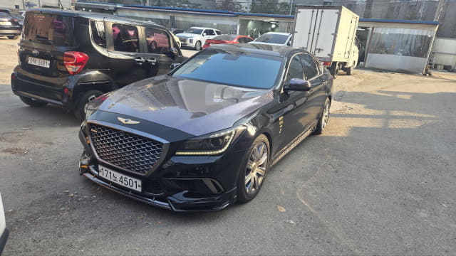 2017 Genesis G80