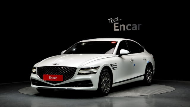 2023 Genesis G80