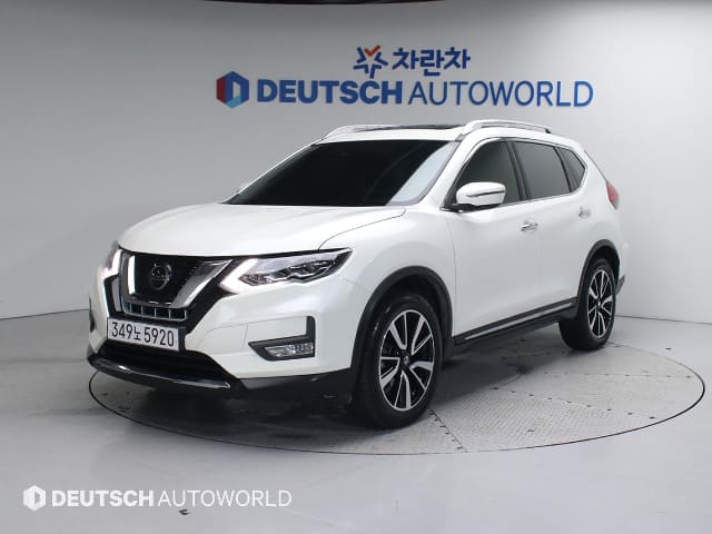 2018 NISSAN X-Trail