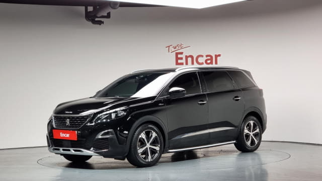 2020 PEUGEOT 5008