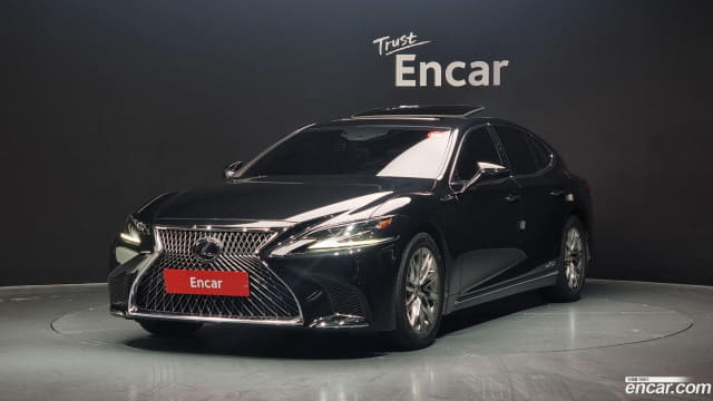 2018 LEXUS LS