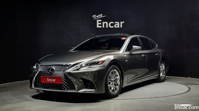 2018 LEXUS LS