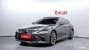 2019 LEXUS LS
