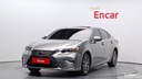2017 LEXUS ES