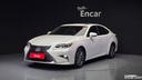 2018 LEXUS ES