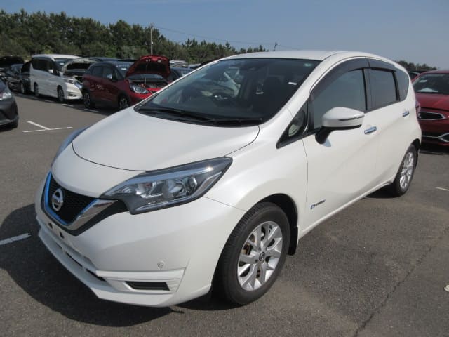 2018 NISSAN Note