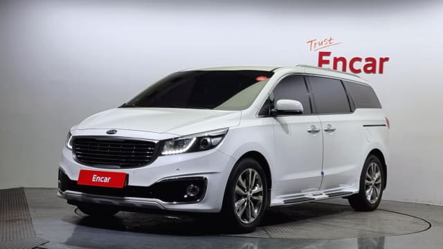 2017 KIA Carnival