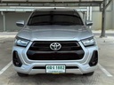 2023 TOYOTA Hilux