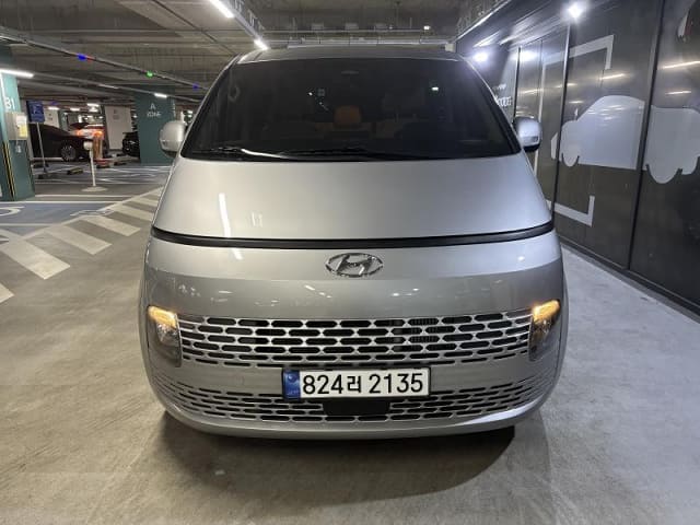 2023 HYUNDAI Staria, 