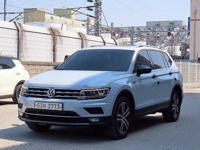 2018 VOLKSWAGEN Tiguan, 