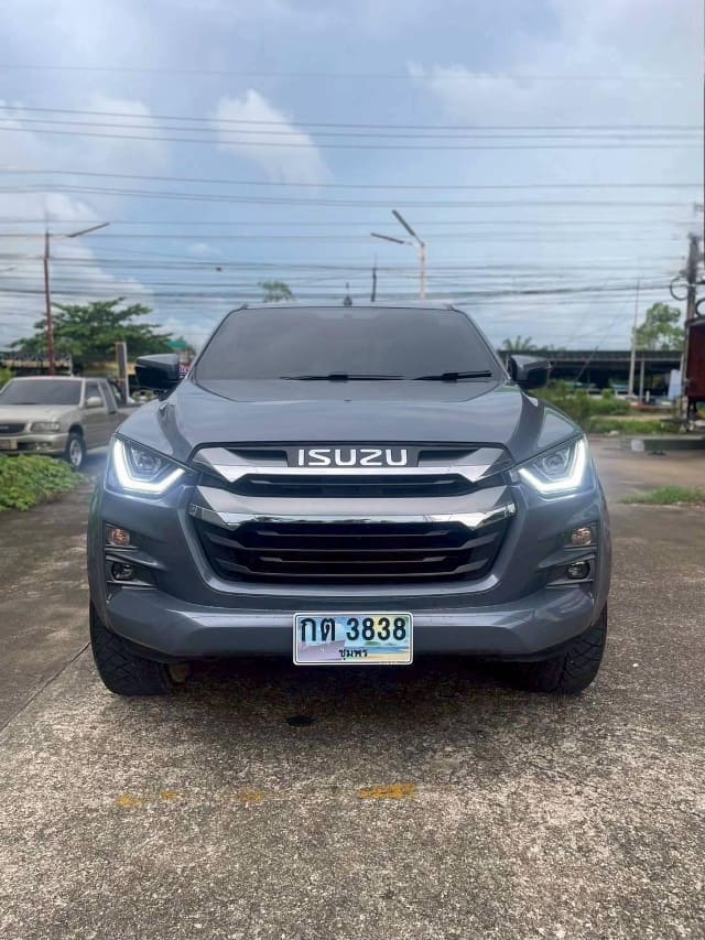 2022 ISUZU D-Max