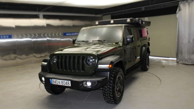 2021 JEEP Gladiator
