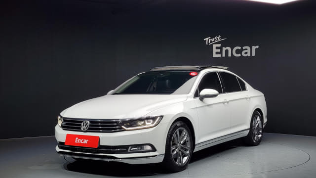 2018 VOLKSWAGEN Passat