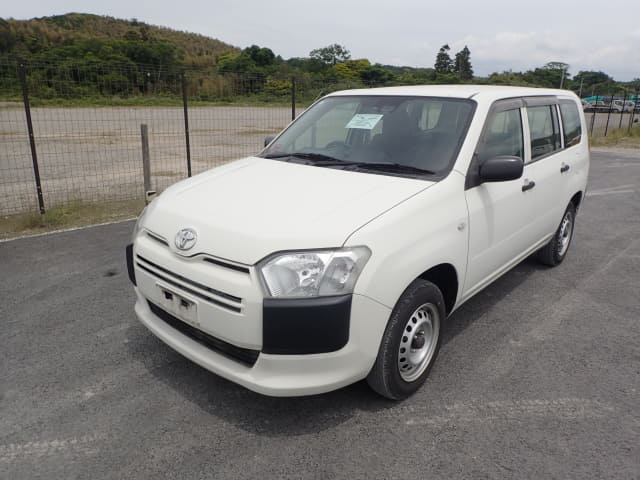 2017 TOYOTA Succeed Van