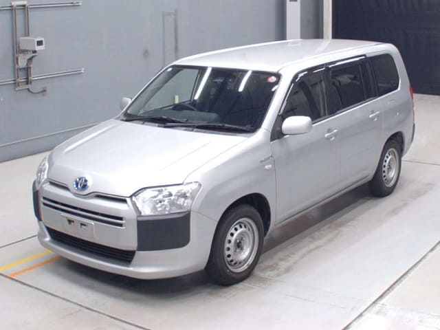 2019 TOYOTA Succeed Van