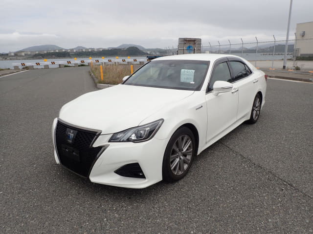 2018 TOYOTA Crown Hybrid, 