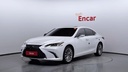 2024 LEXUS ES